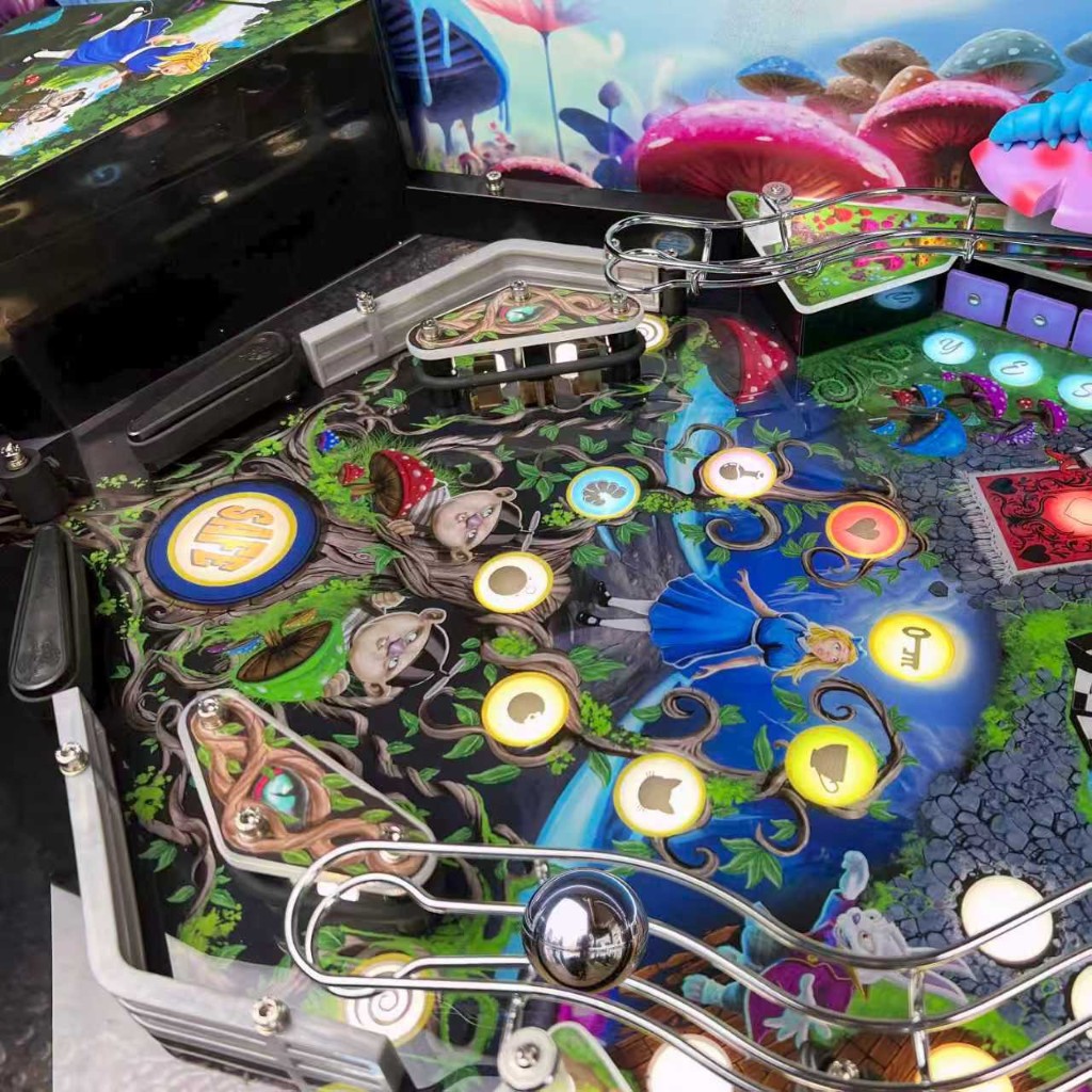 Alice-themed playfield layout